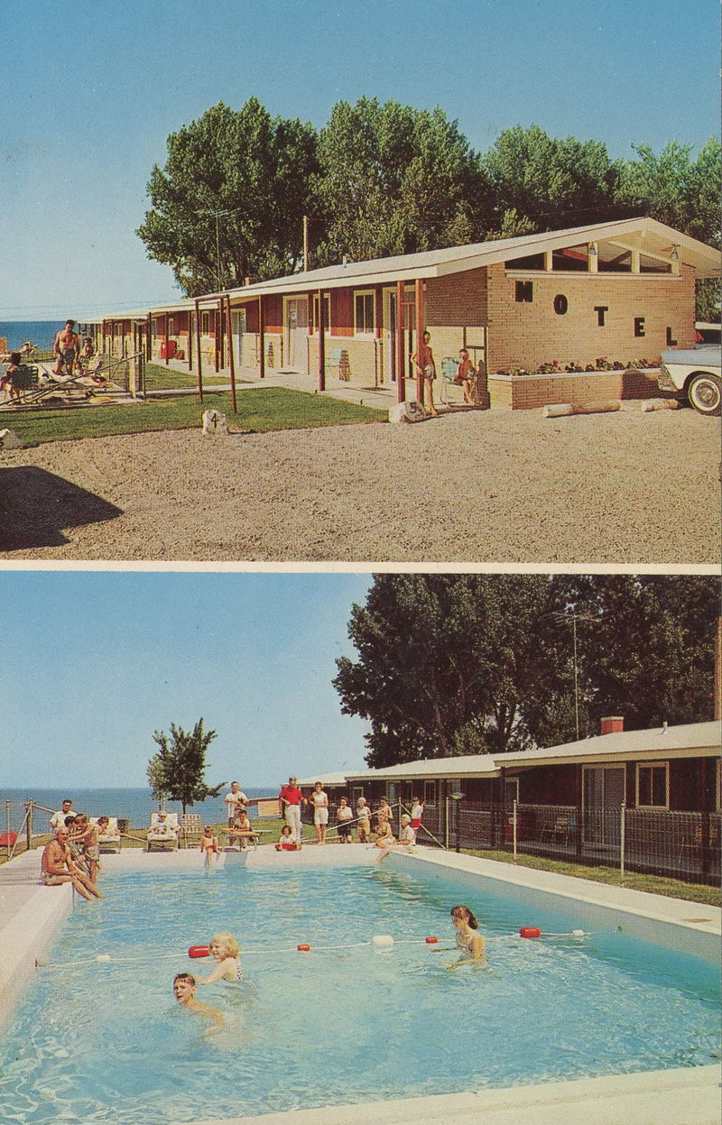 Beachcomber Motel & Apartments - Beachcomber Postcard